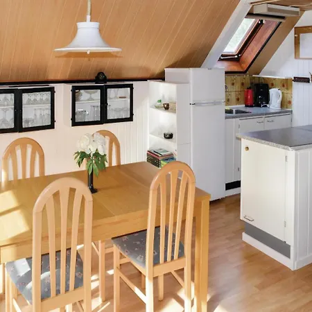 Two-bedroom Holiday In Storvorde 度假居 *